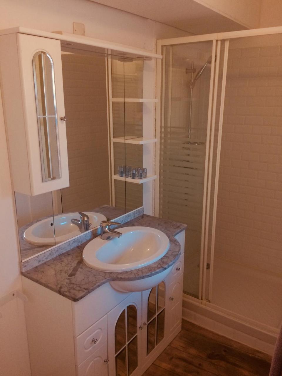 Maison de Fogasses : Luxury Apartments Avignon Extérieur photo