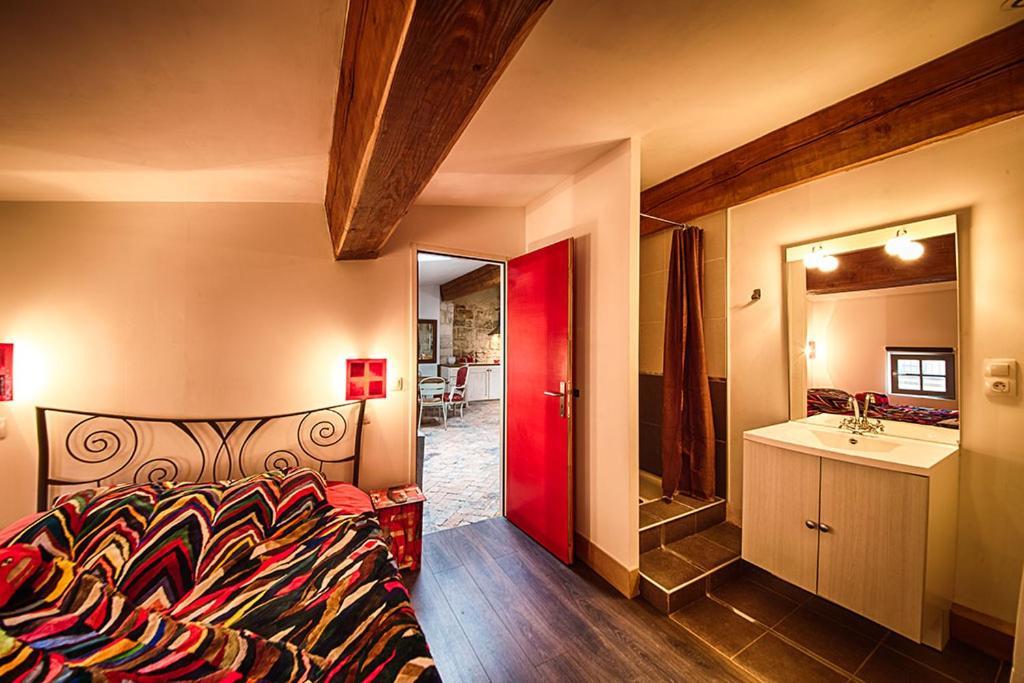 Maison de Fogasses : Luxury Apartments Avignon Extérieur photo